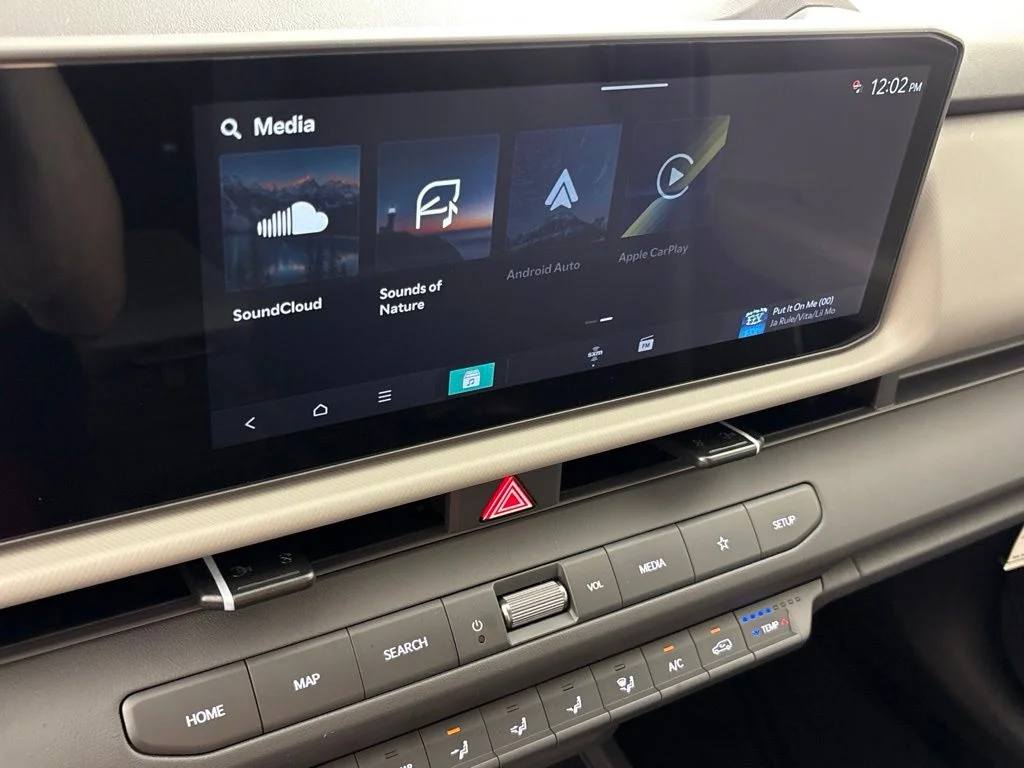 New 2027 Frost Blue / Black Roof Kia S image 35