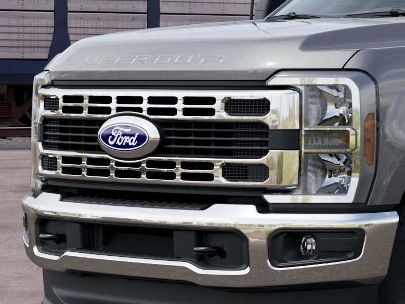 New 2027 Carbonized Gray Metallic Ford XLT image 17