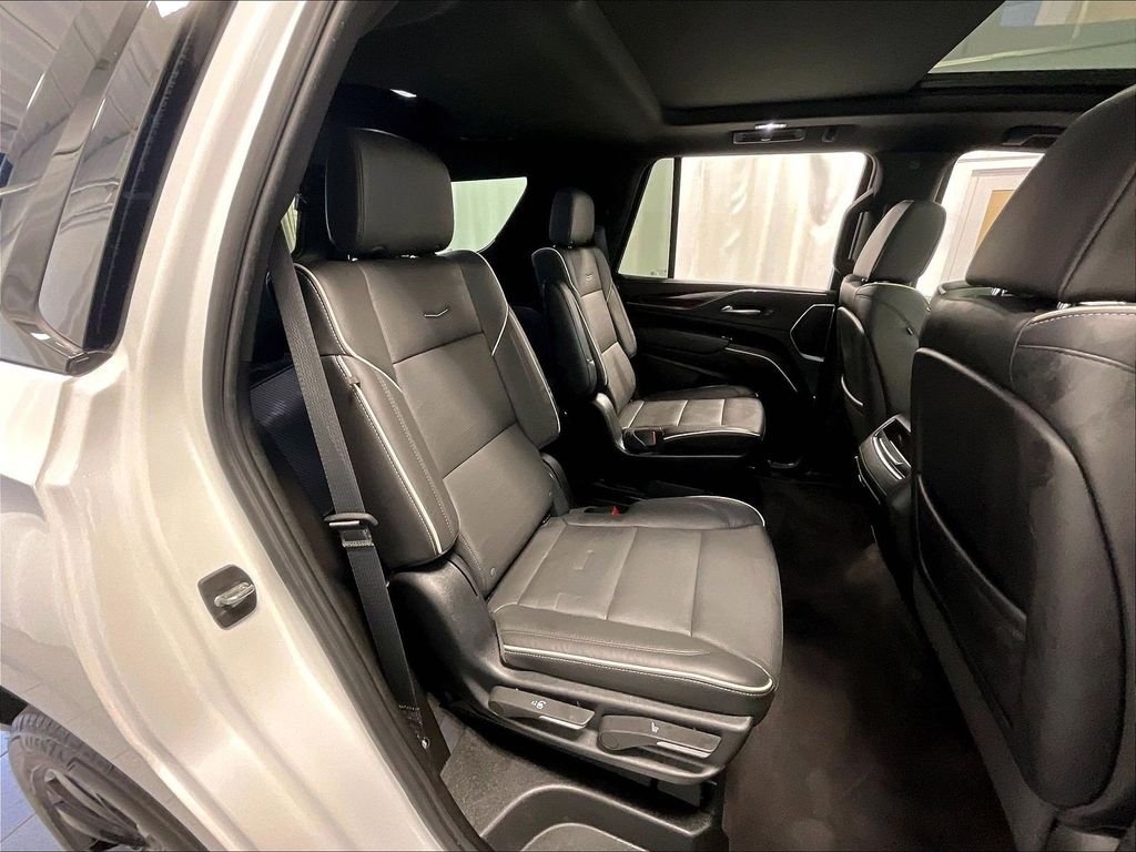 Used 2023 White Cadillac Premium Luxury image 16