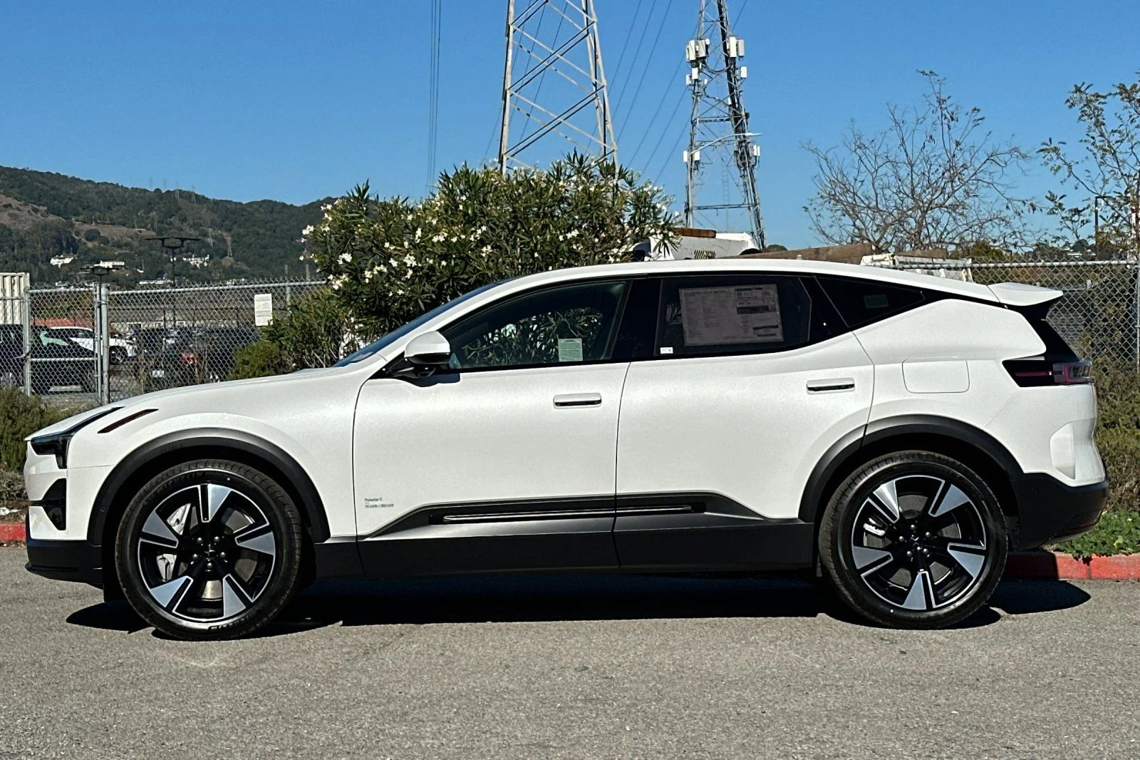 Used 2025  Polestar Long Range Dual Motor image 5