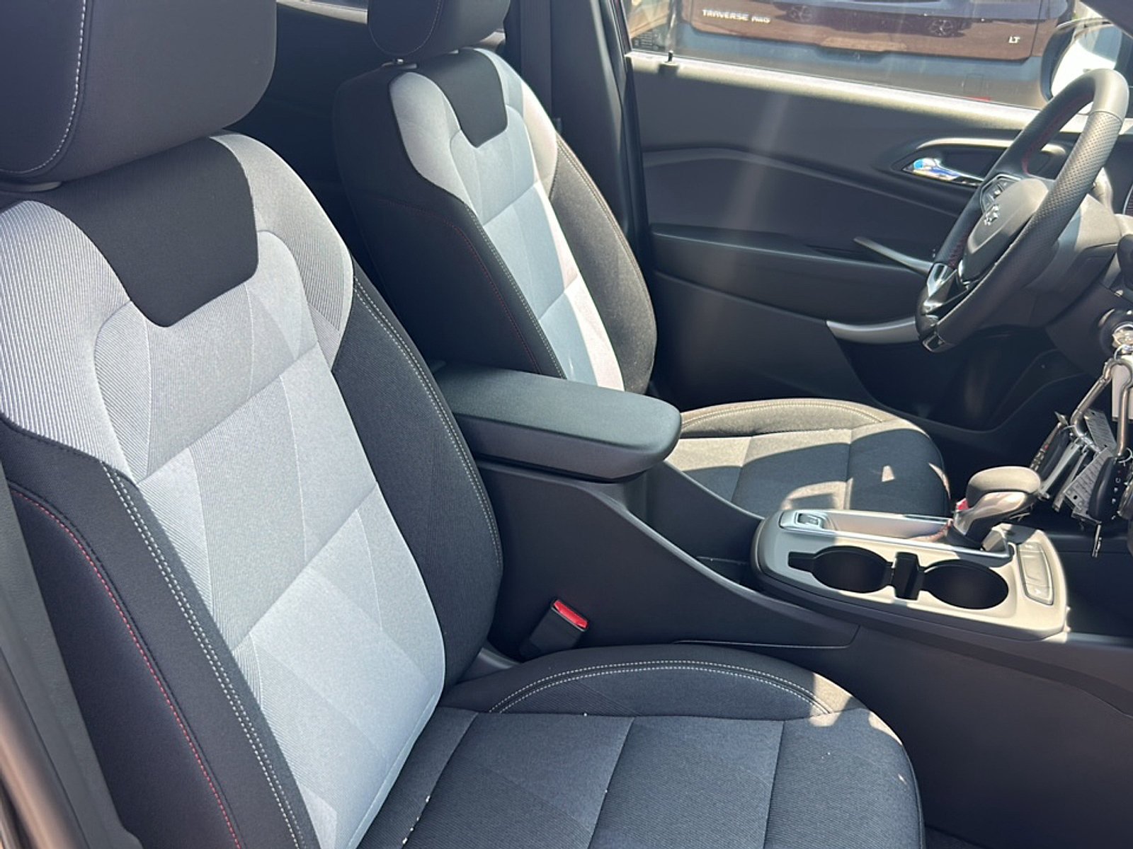 New 2026 Mosaic Black Metallic Chevrolet 1RS image 13