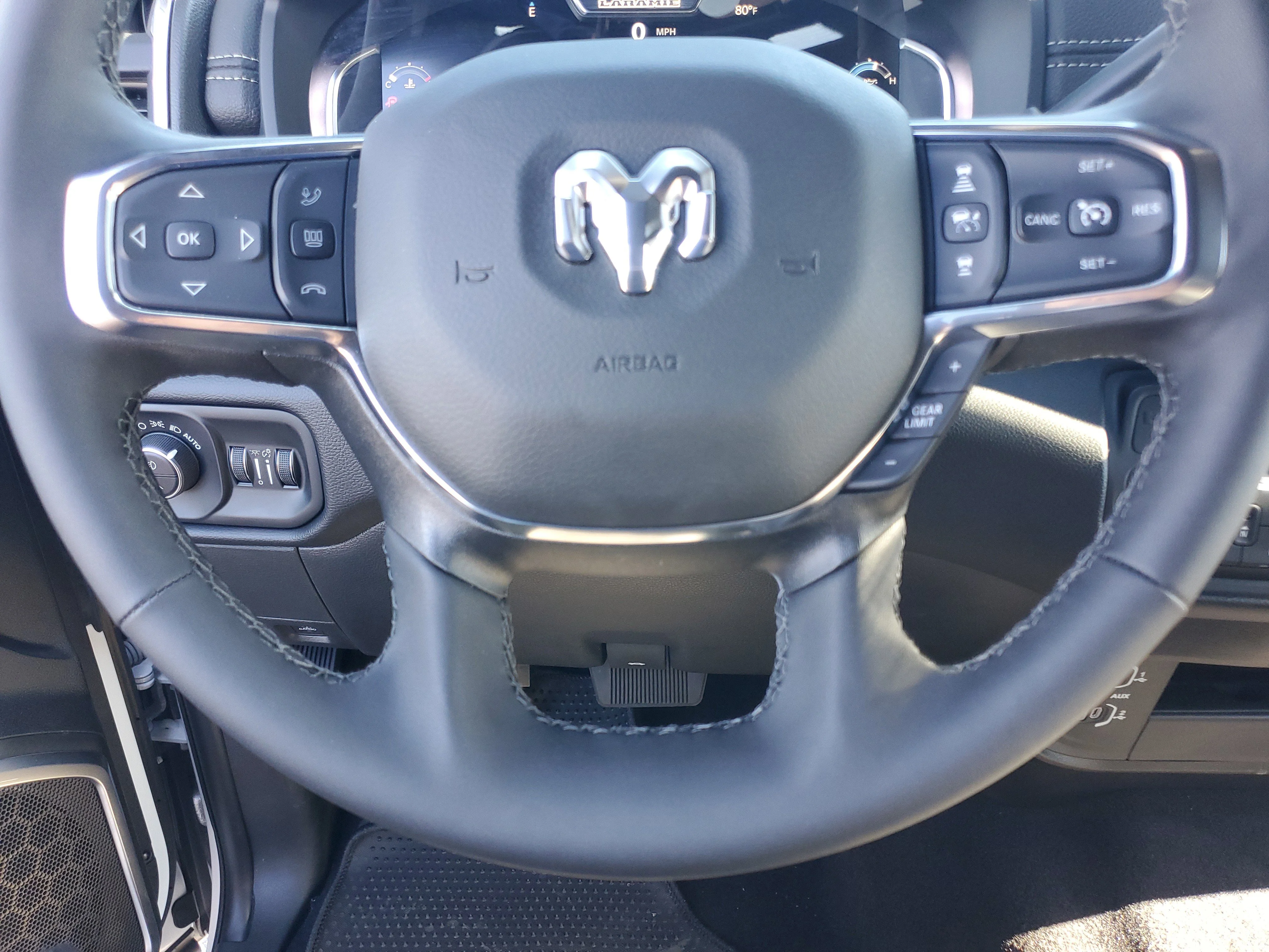 2026 RAM 2500 Laramie - Photo 23