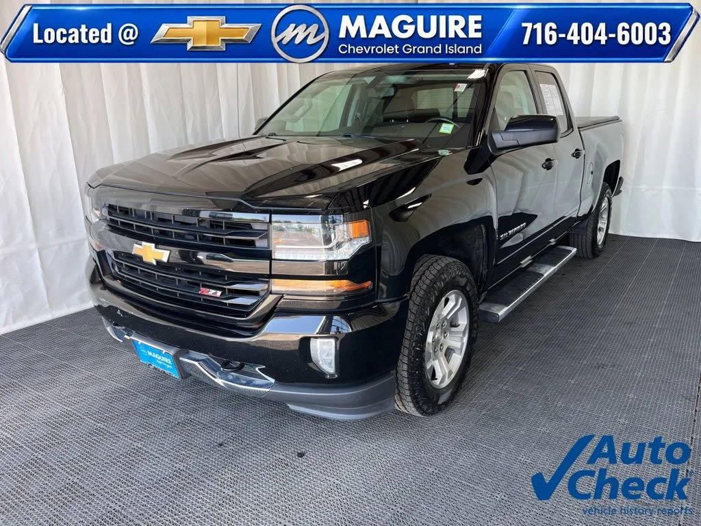 Used 2018 Black Chevrolet LT image 1