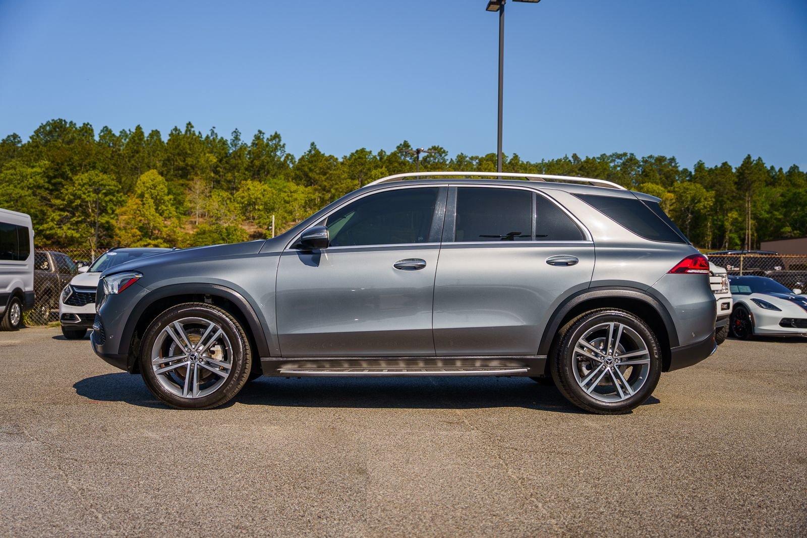 Certified Used 2020  Mercedes-Benz GLE 350 image 4