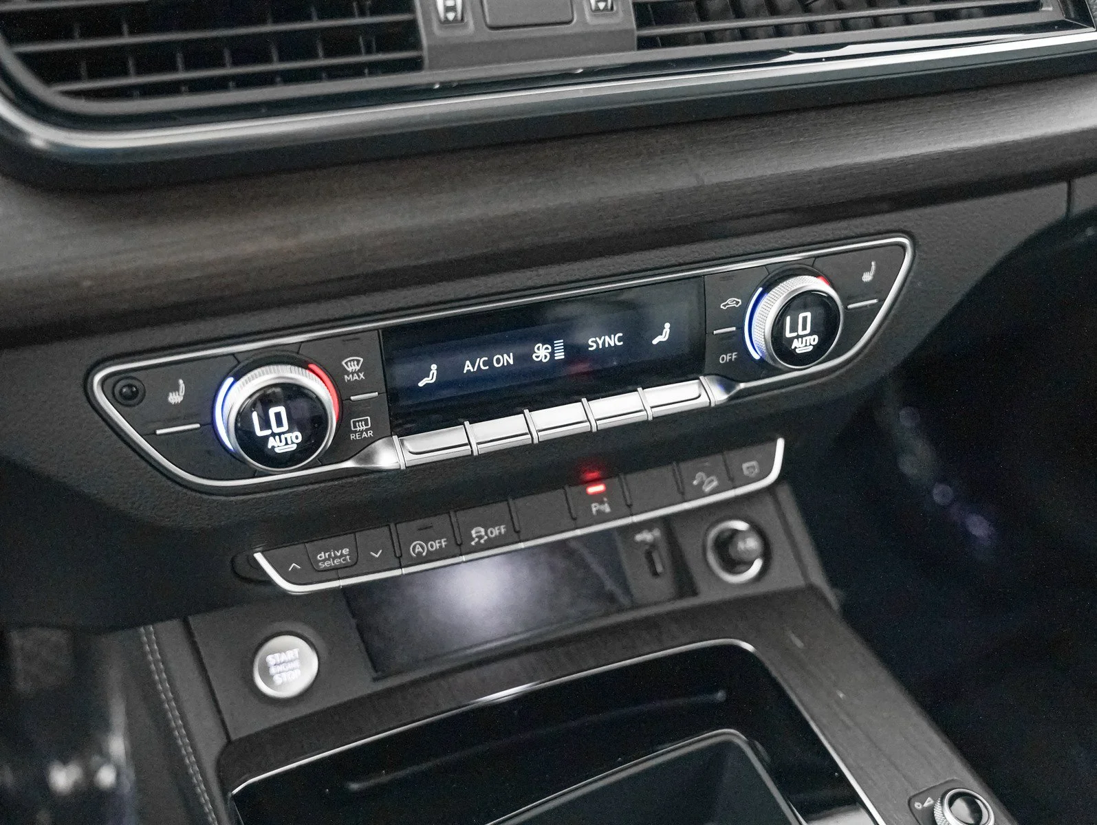 Used 2023 Daytona Gray Pearl Effect Audi S line Premium Plus image 19