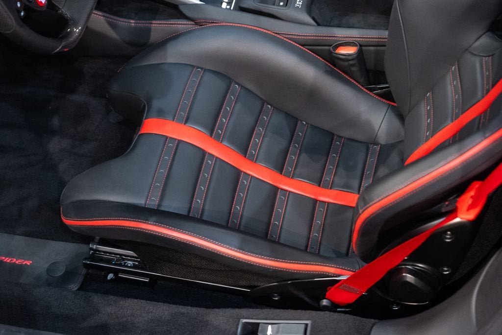 Certified Used 2023 Nero Ferrari Base image 27