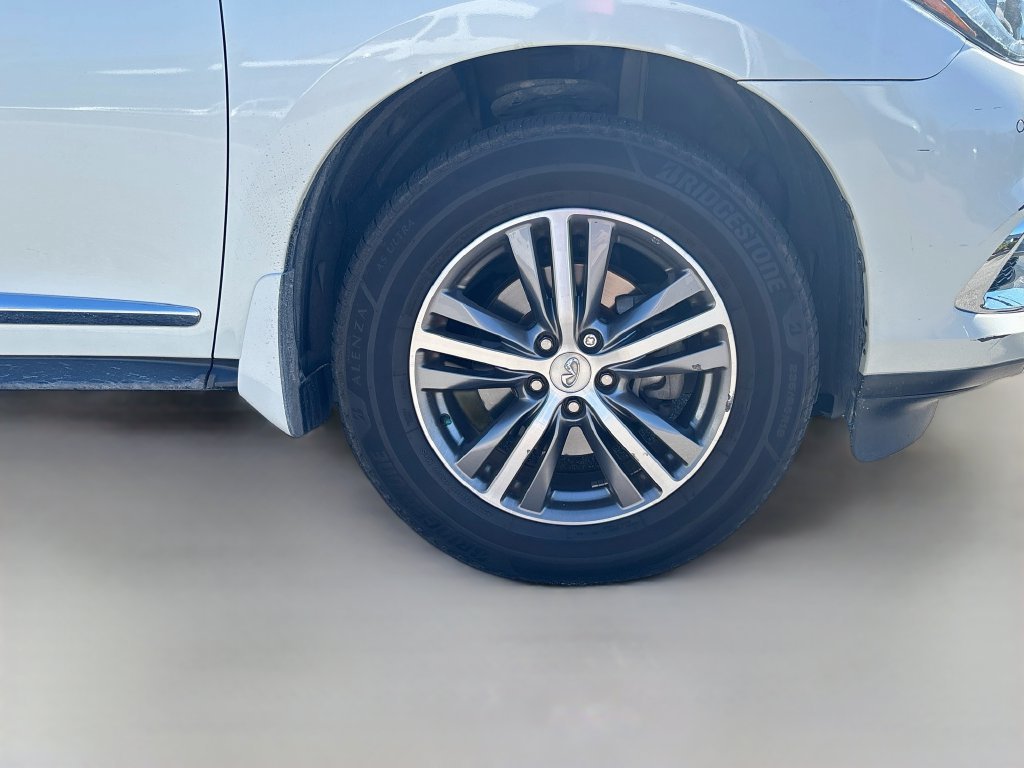 Used 2019 Majestic INFINITI LUXE image 13