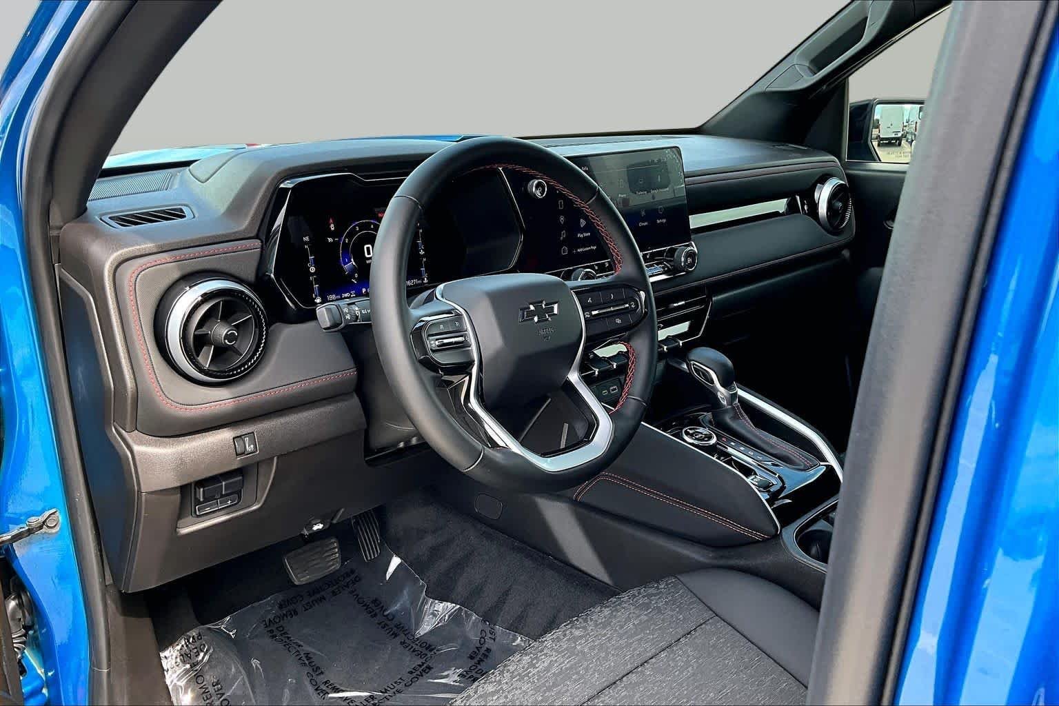 Used 2023 Glacier Blue Metallic Chevrolet 4WD Z71 image 16