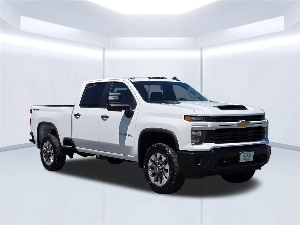 2026 Chevrolet Silverado 2500 HD Custom - Photo 15