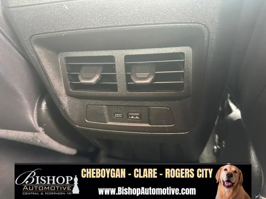 Pre-Owned 2024 Chevrolet Colorado Z71 Crew Cab image 27