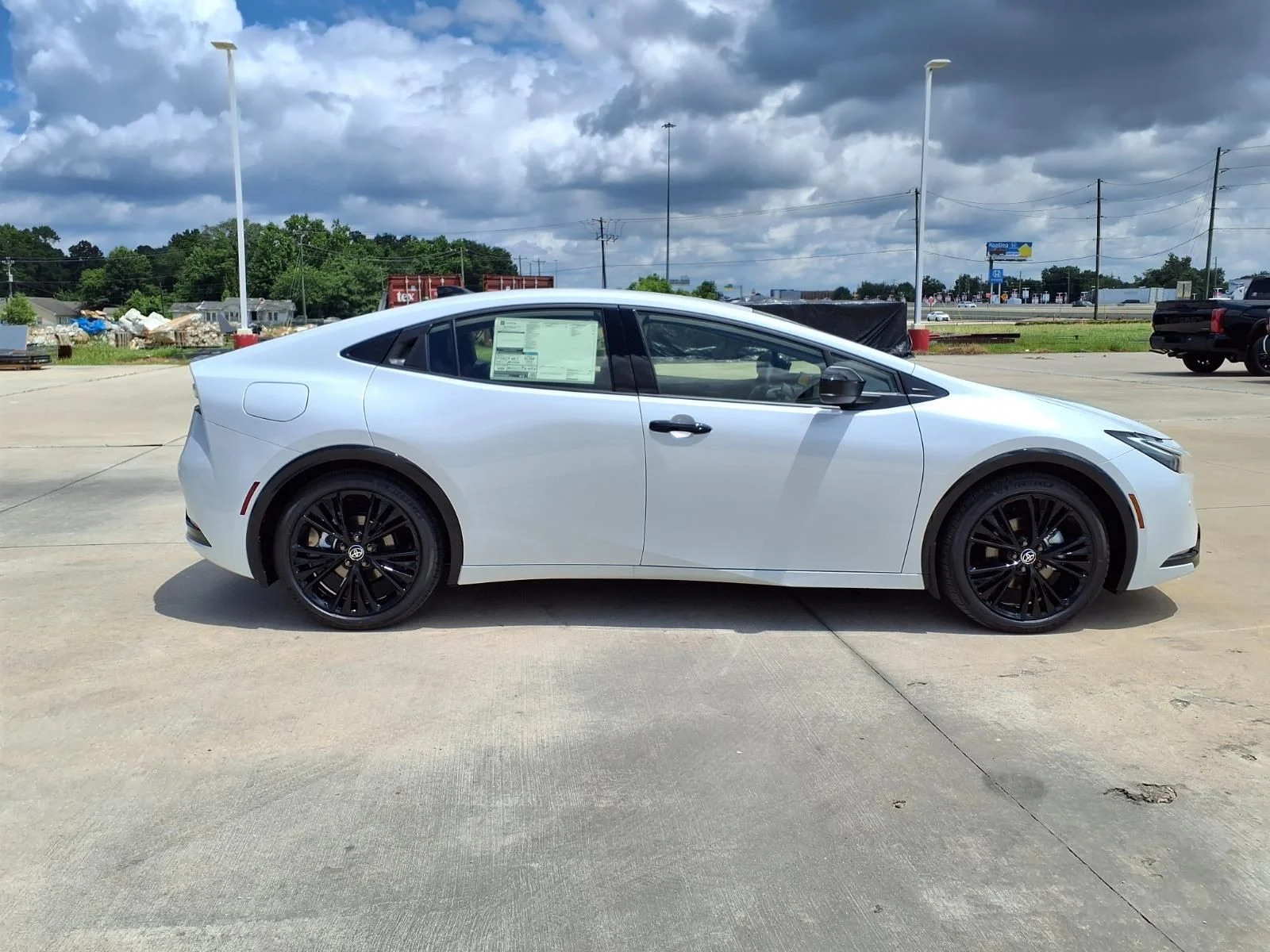 New 2026 Off-white Toyota Nightshade image 5