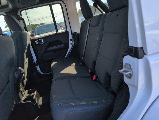 Used 2026 White Jeep Sahara image 26