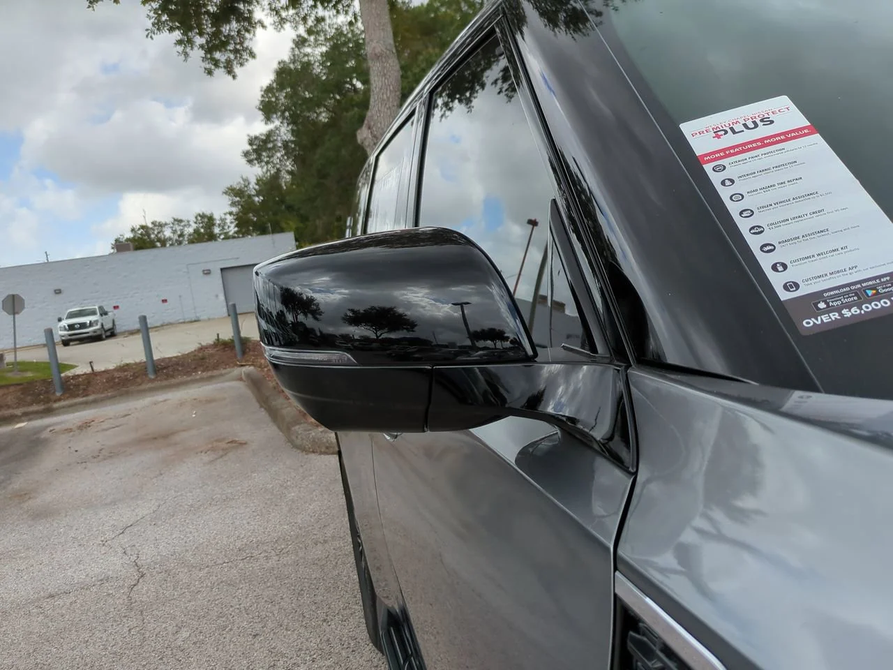 2026 Nissan Armada SL - Photo 11