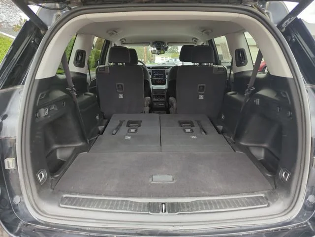 Used 2023 Black Jeep Laredo 4x4 image 37