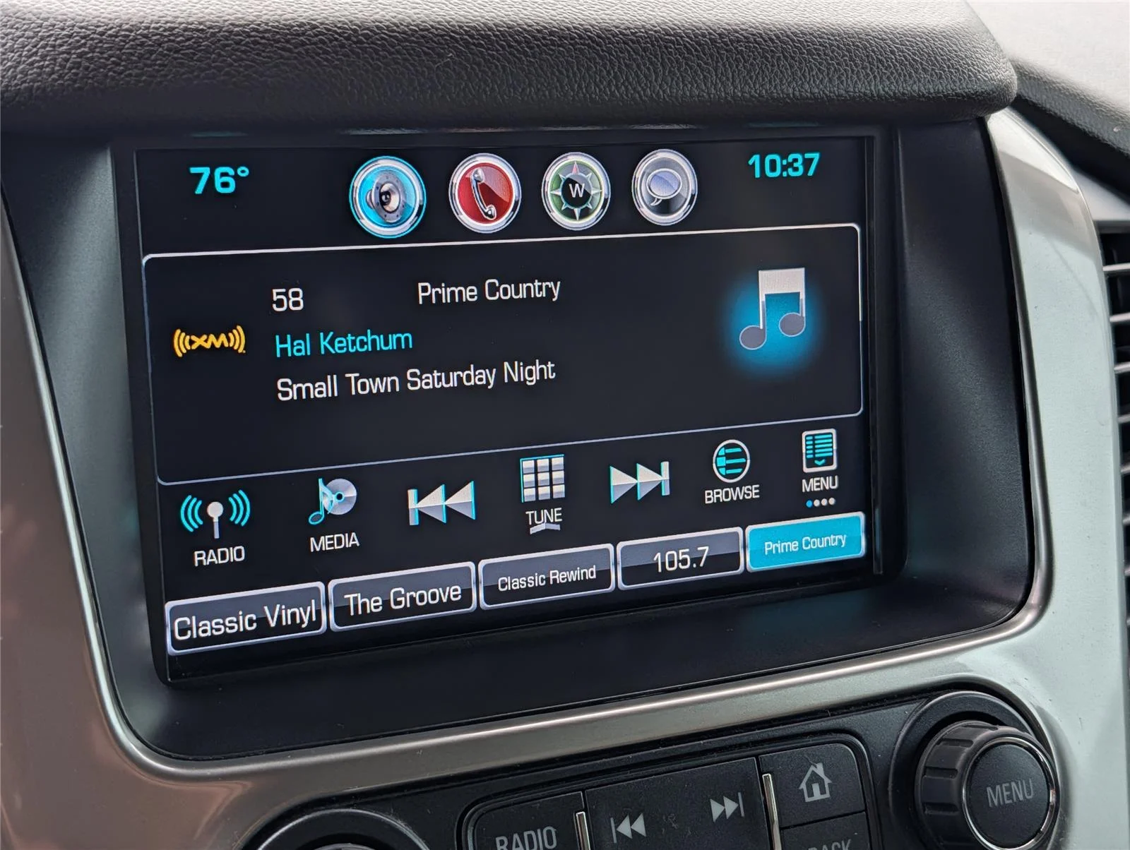 Used 2016 CHAMPAGNE SILVER METALLIC Chevrolet LS image 15