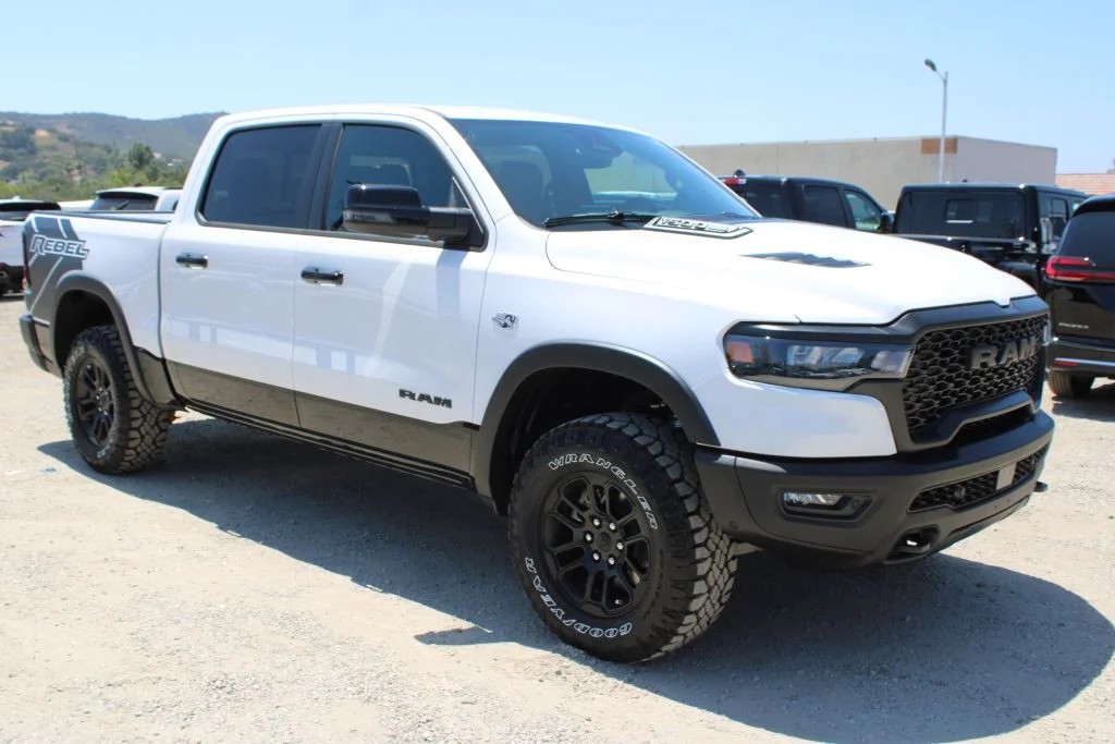 New 2026 Bright White Clear-Coat Exterior Paint Ram Rebel image 3