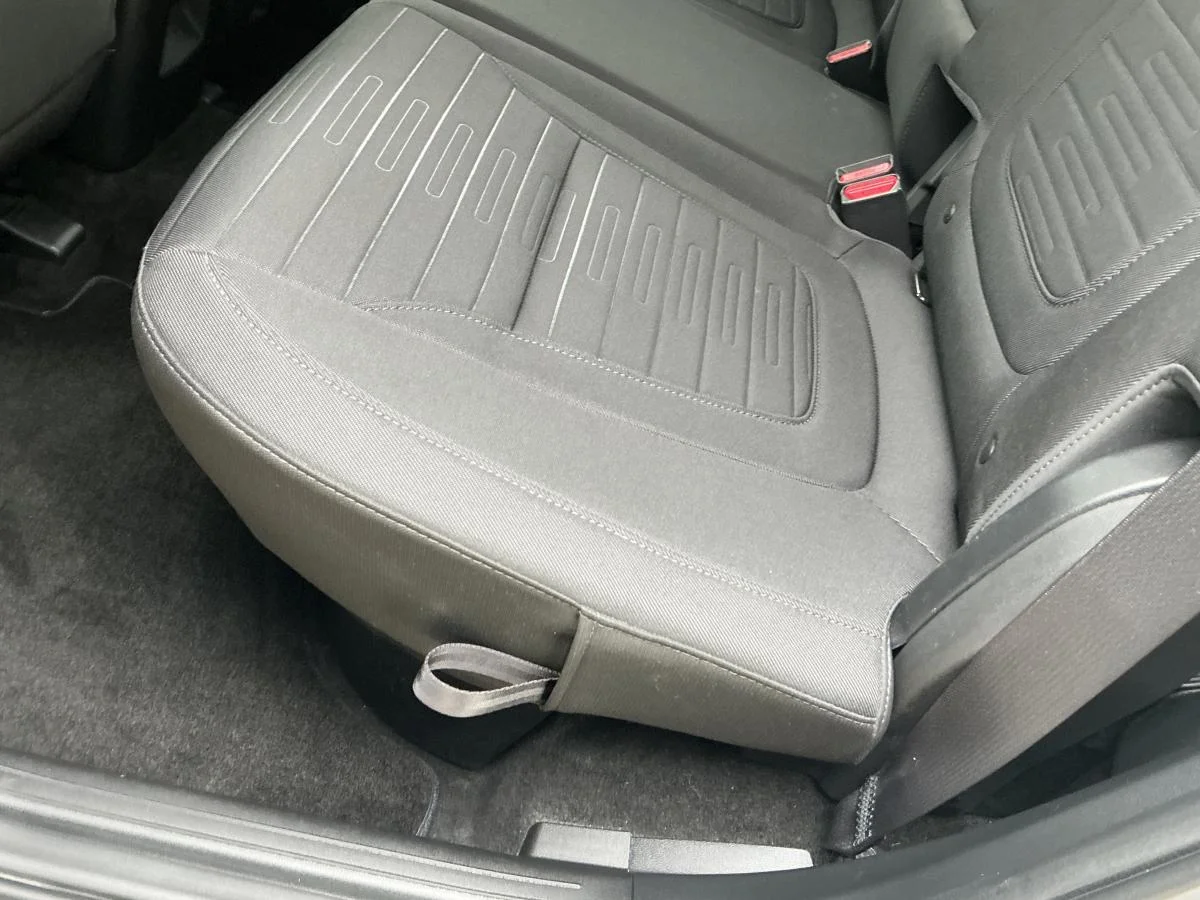 Used 2025 Blue Hyundai Preferred image 33