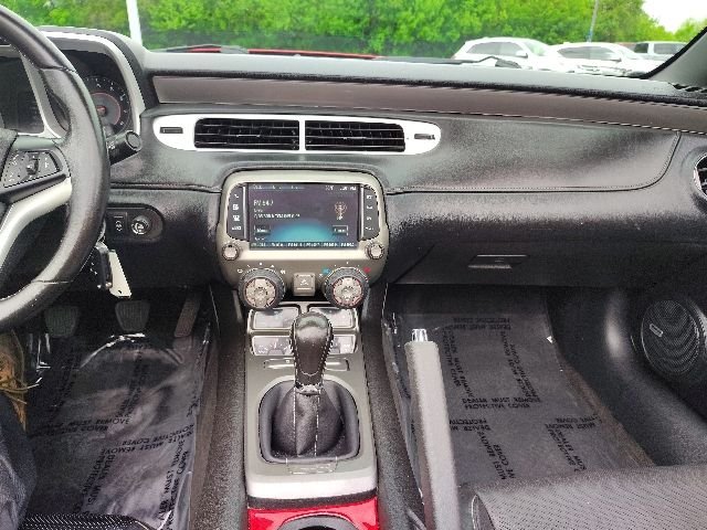 2015 Chevrolet Camaro 2LT - Photo 18