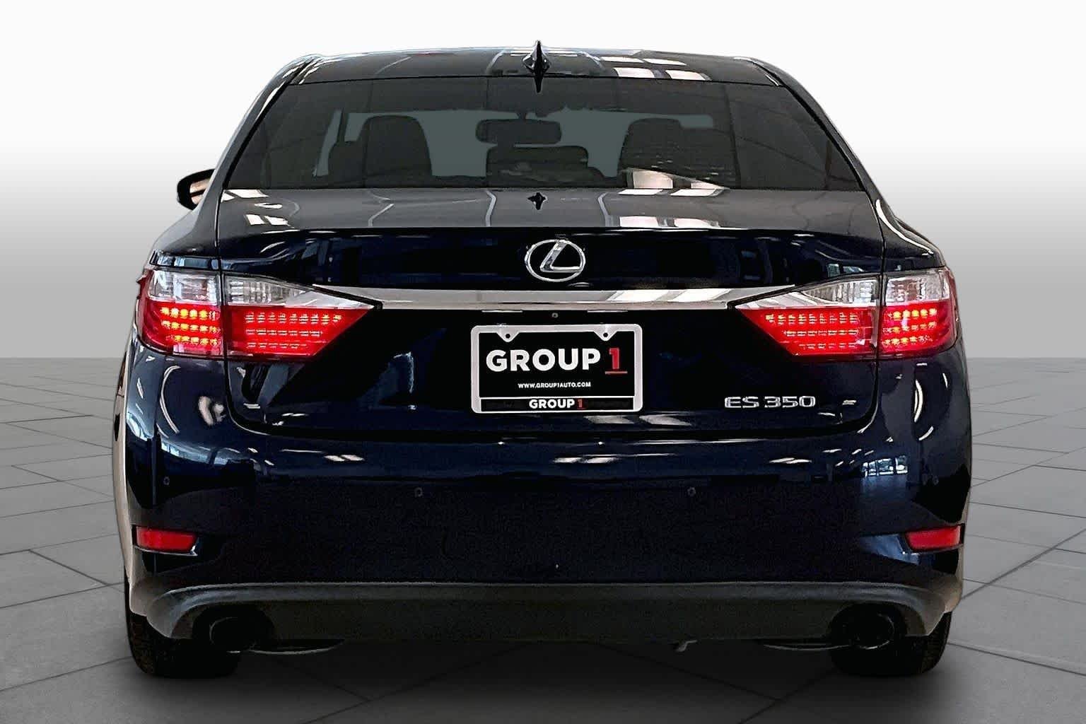Used 2015 Deep Sea Mica Lexus  image 4