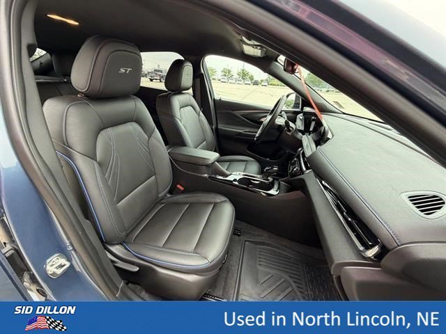 Used 2025 Ocean Blue Metallic Buick Sport Touring image 21