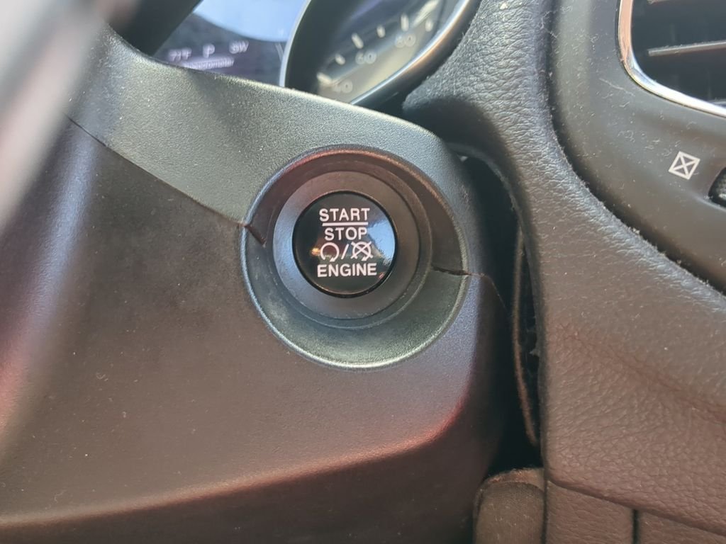 Used 2018 Silver Jeep Sport image 16