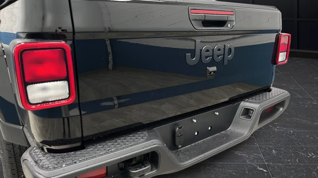 New 2026 Black Clear-Coat Exterior Paint Jeep Sport S image 39