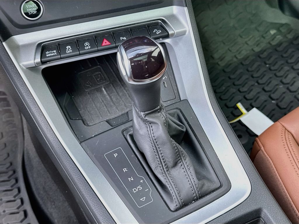 Used 2024 Blue Audi Premium S Line quattro image 18