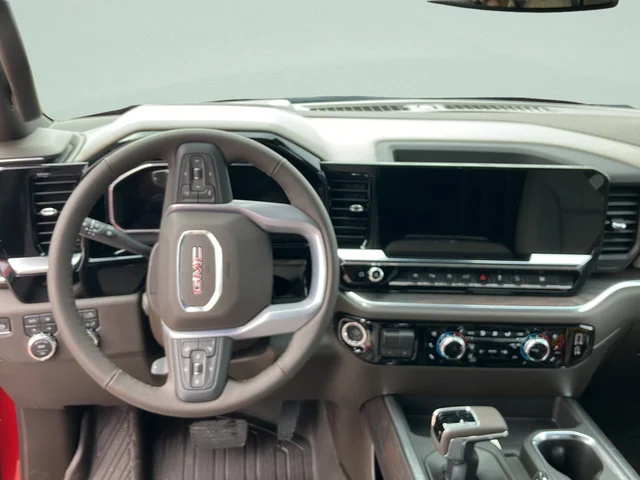 2026 GMC Sierra 1500 SLT - Photo 18