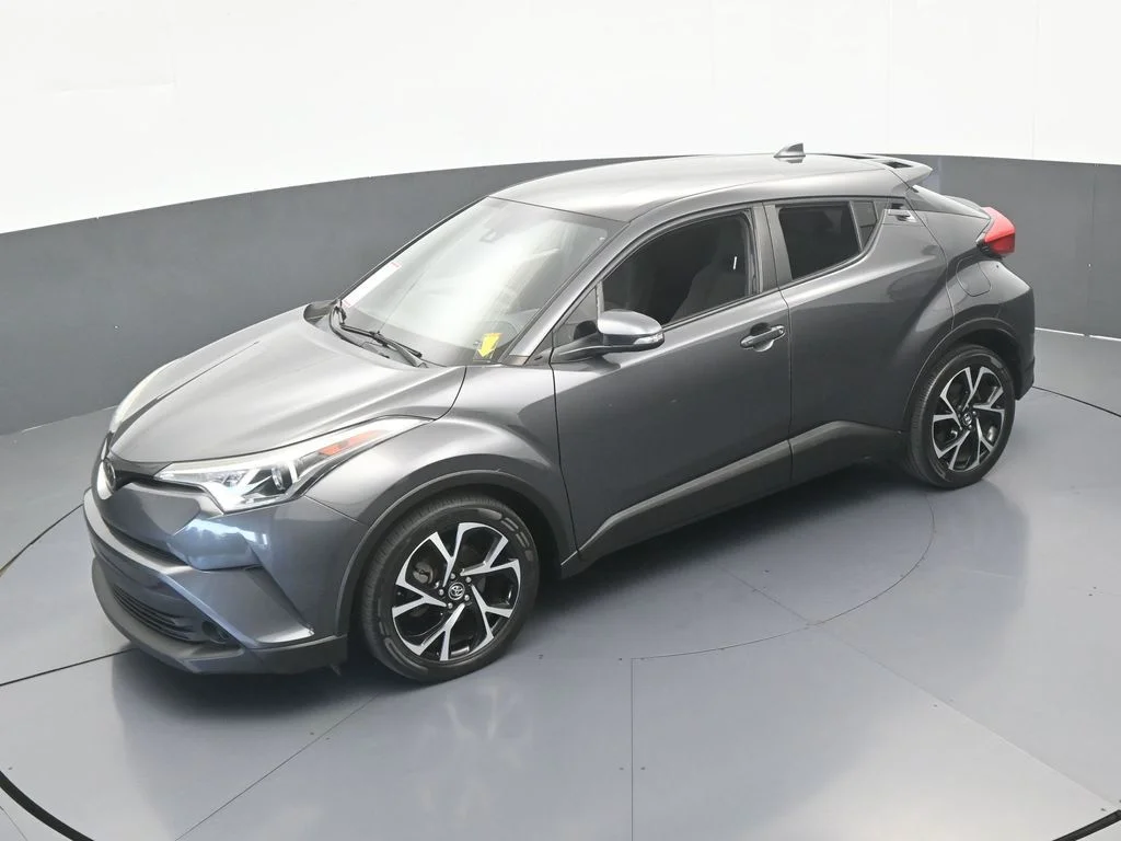 Used 2019 Magnetic Gray Metallic Toyota XLE image 38