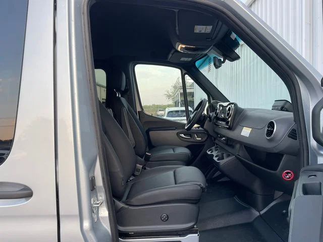 New 2025  Mercedes-Benz Passenger 144 WB image 19