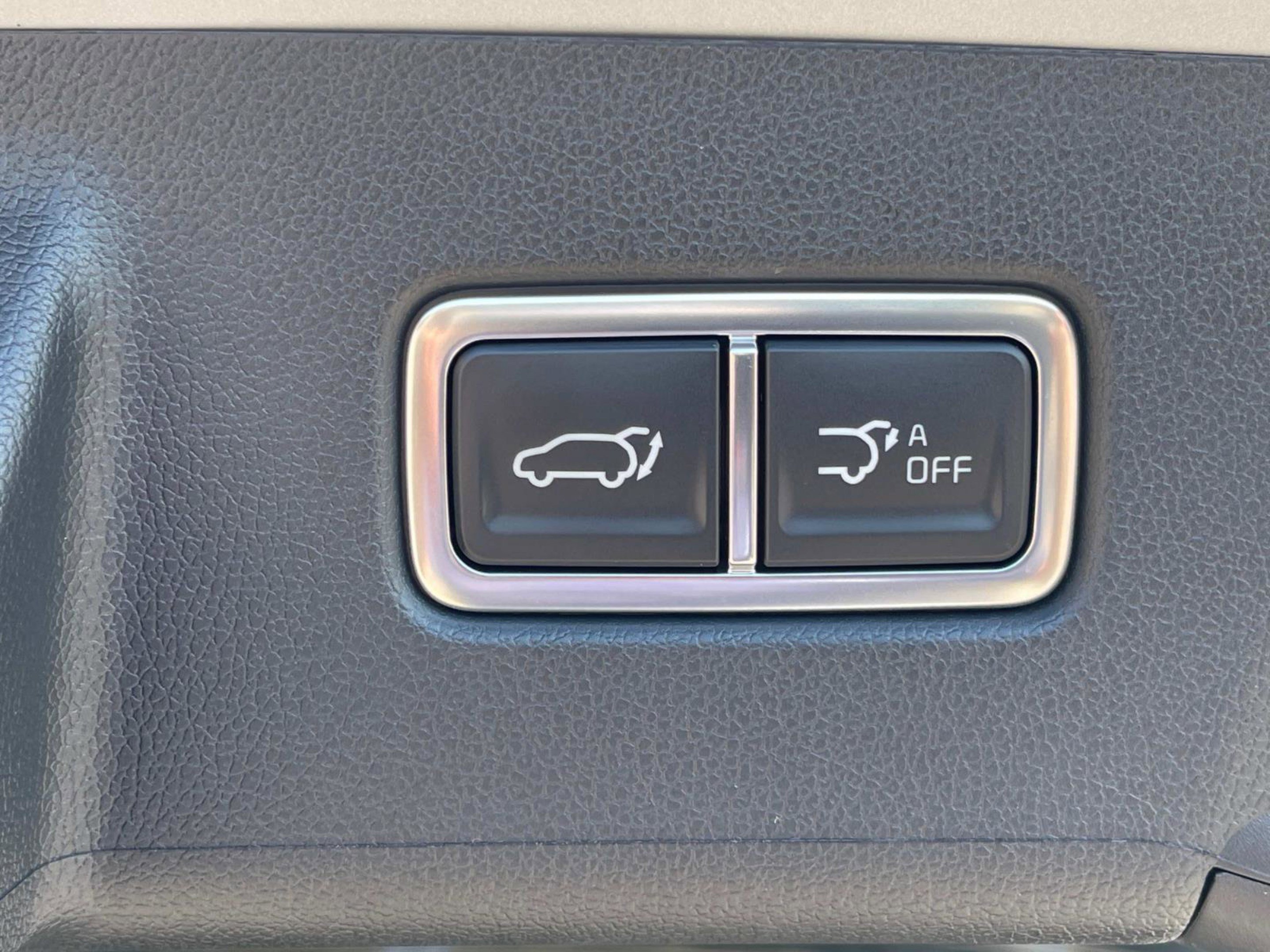 2026 Kia Sorento EX - Photo 13