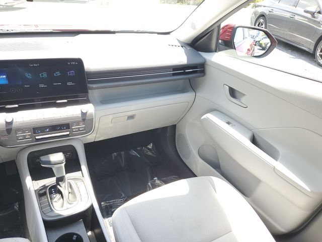 Used 2024 Red Hyundai SEL image 23