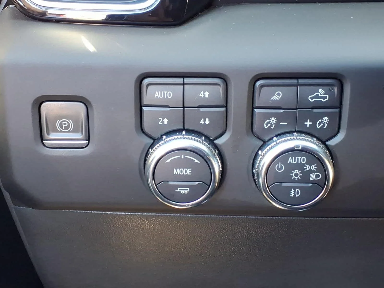 Certified Used 2022 Onyx Black GMC Denali image 13