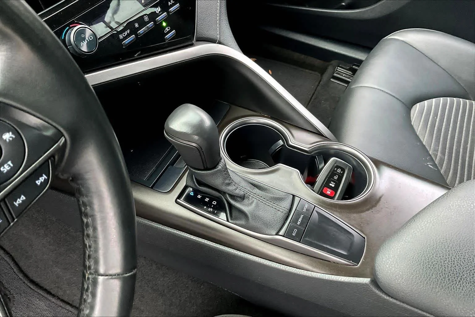 Used 2024 Midnight Black Metallic Toyota SE image 16
