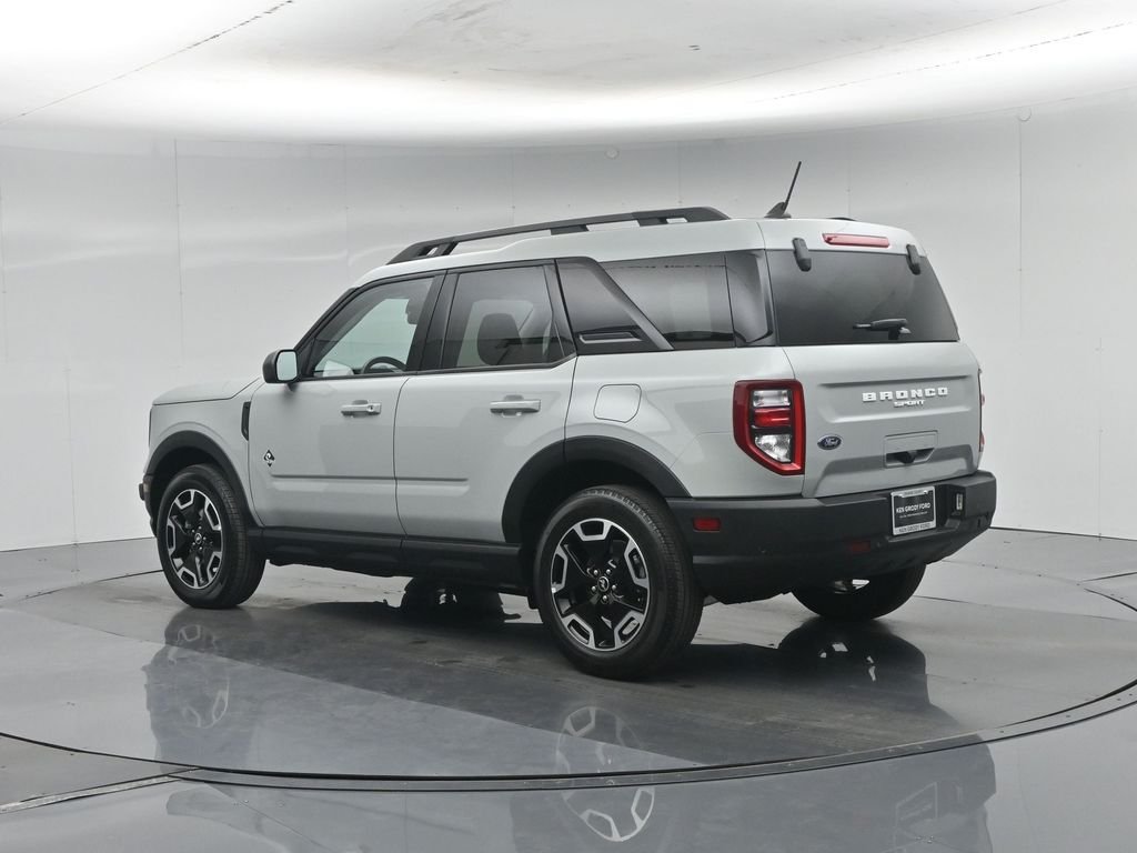 Certified Used 2023 Green Ford Outer Banks image 7