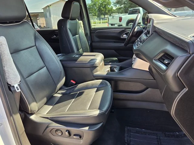 Used 2021 White GMC SLT image 16