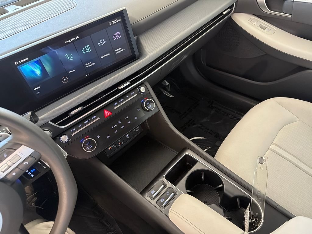 Used 2025 Blue Hyundai SEL image 17