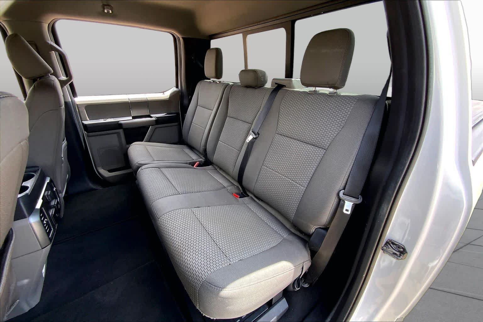 Certified Used 2021 Oxford White Ford XLT image 21