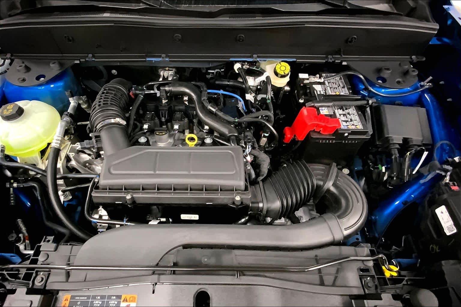 New 2026 Velocity Blue Metallic Ford Outer Banks® image 15