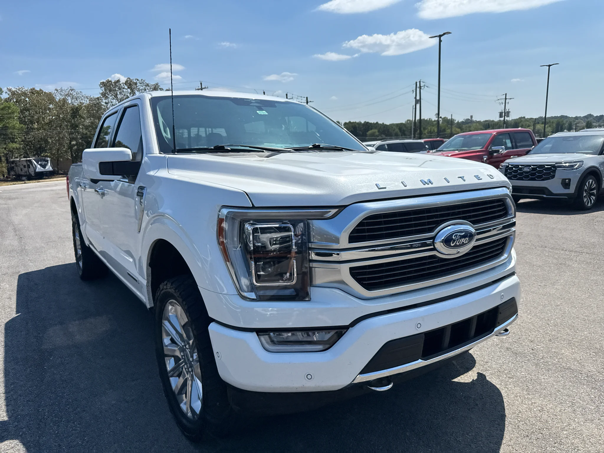 Certified Used 2023 Star White Ford Limited image 3