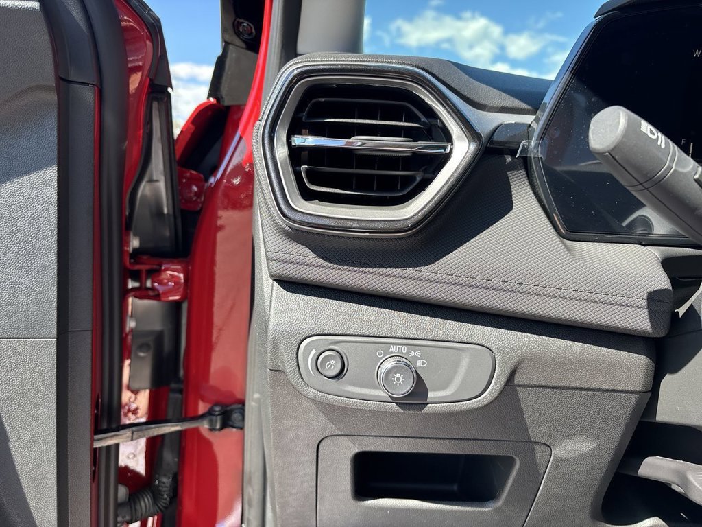 2026 Chevrolet Trailblazer LT - Photo 19