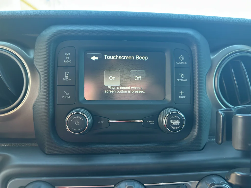Used 2018 Sting-Gray Clearcoat Jeep Sport image 19