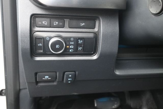 Used 2024 White Ford Lariat image 20