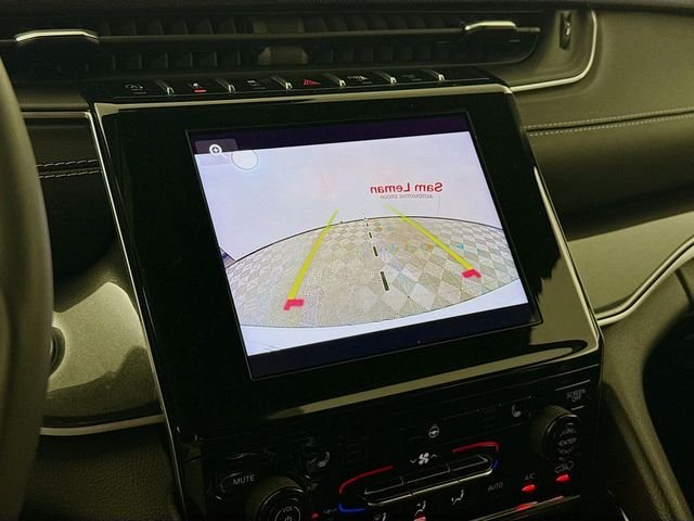 Used 2023 White Jeep Altitude X image 13