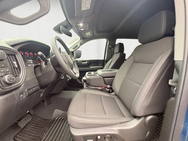 2026 Chevrolet Silverado 2500 HD Custom - Photo 11
