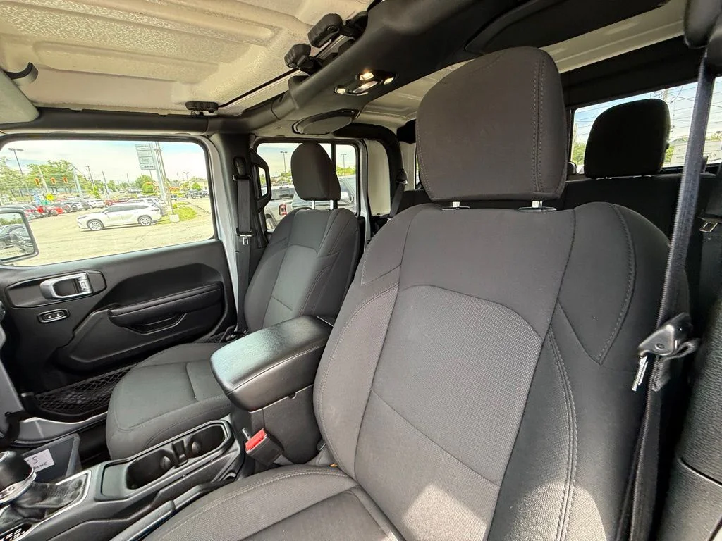 2023 Jeep Gladiator Sport S - Photo 12