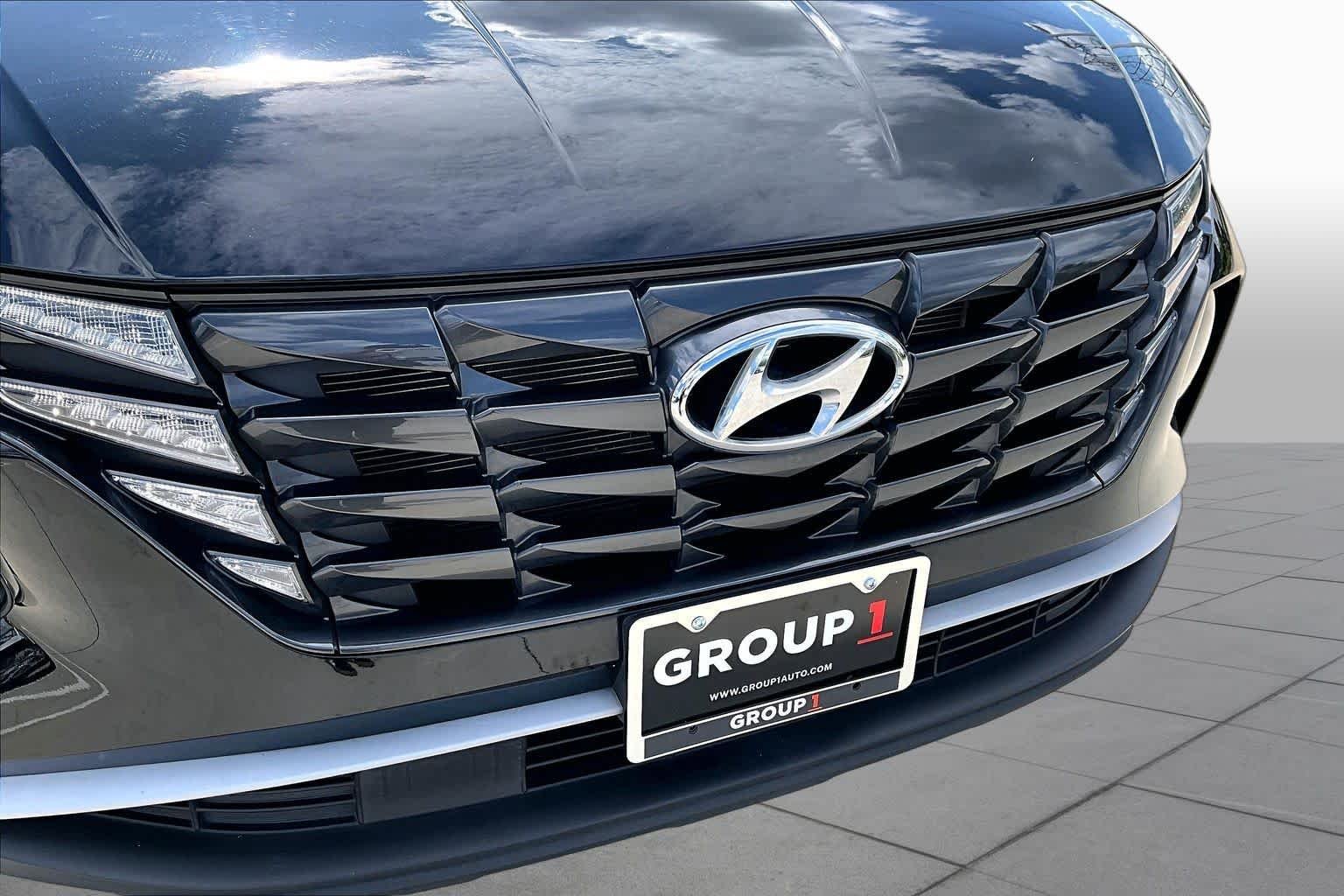 Used 2024 Black Pearl Hyundai SEL image 30