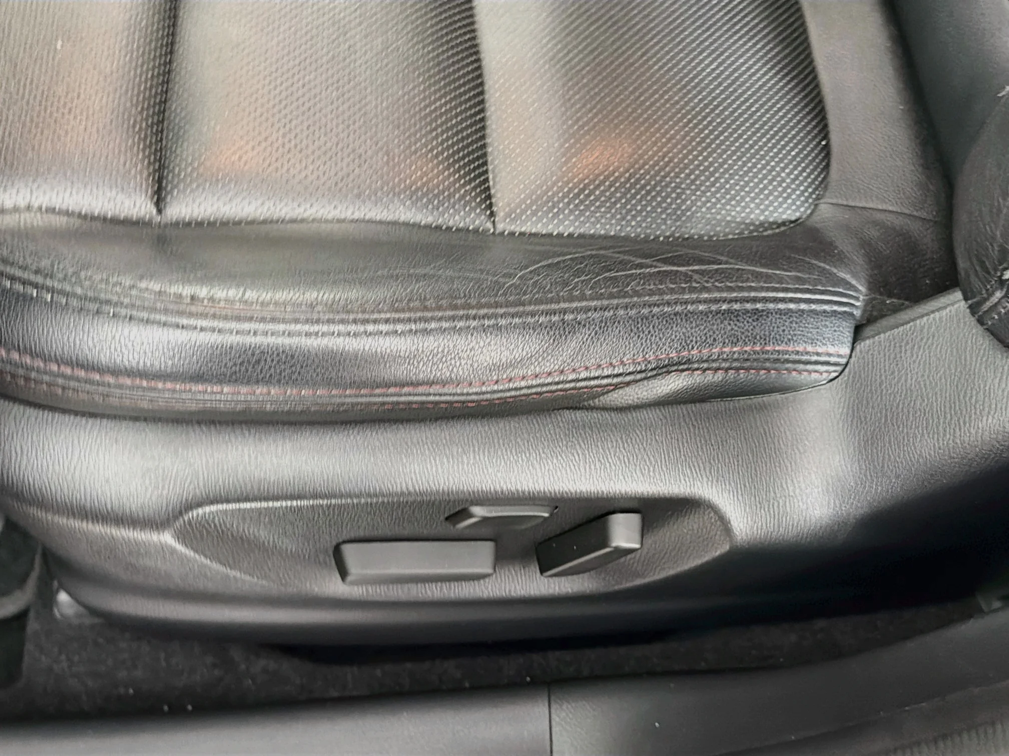 Used 2016 Soul Red Metallic Mazda Grand Touring image 20