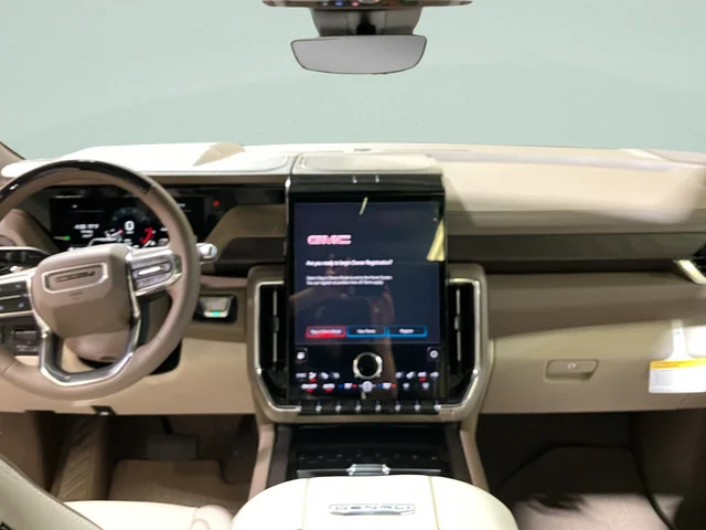 2026 GMC Yukon Denali - Photo 9