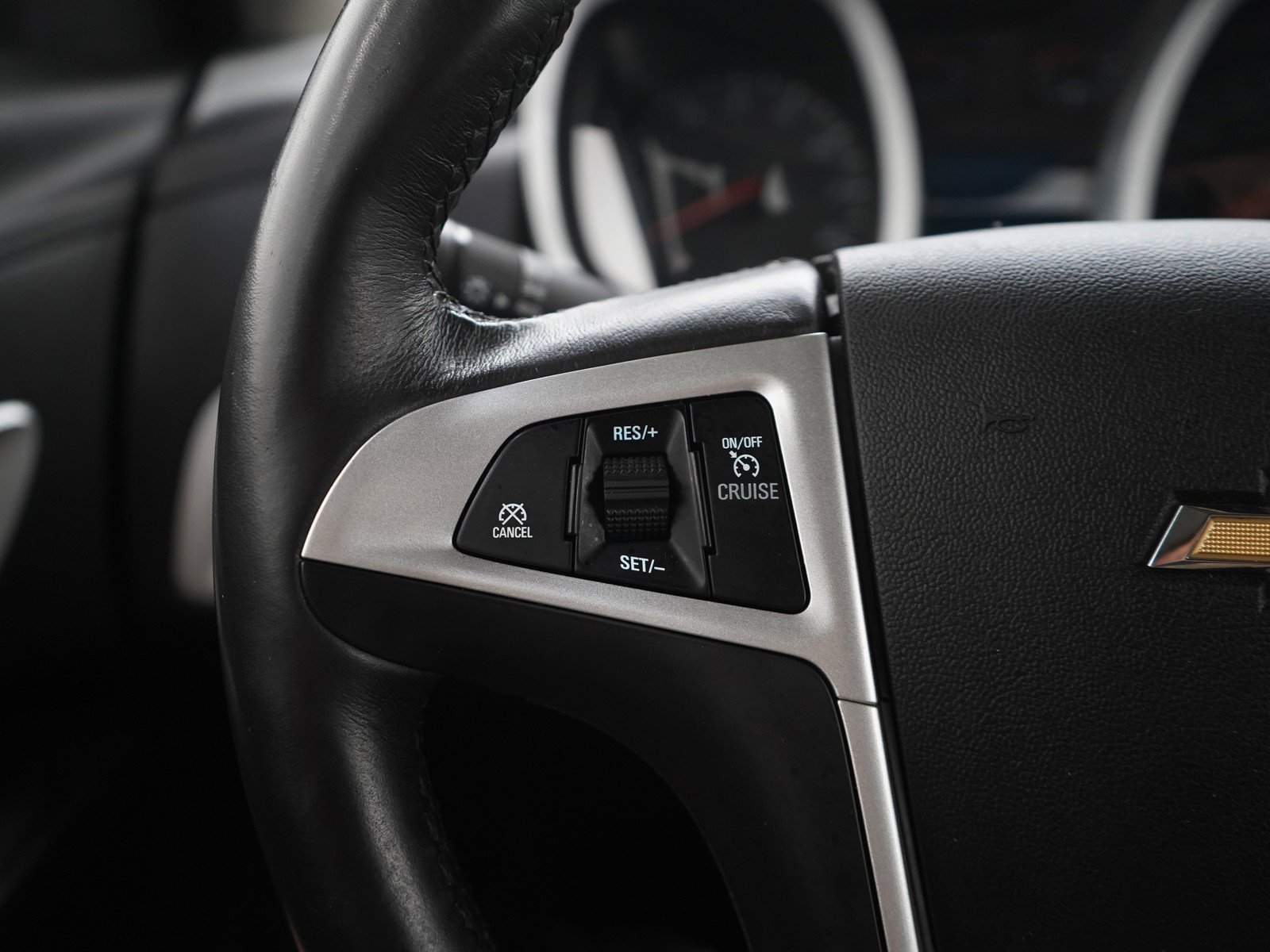 Used 2017 Silver Ice Metallic Chevrolet LT image 25